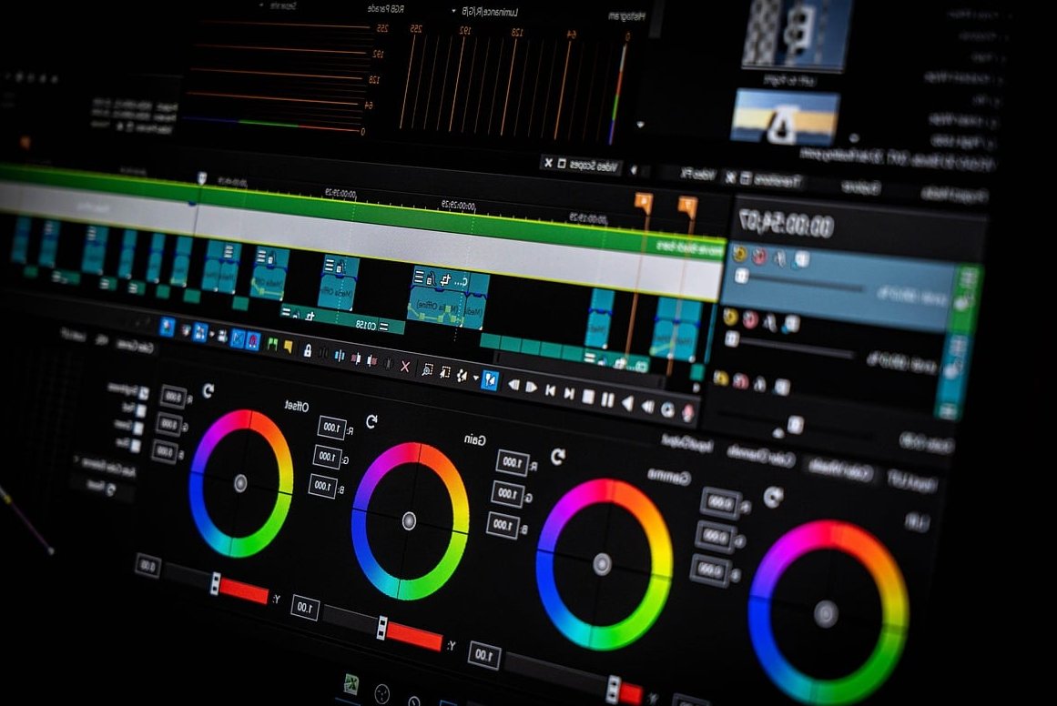 How to Batch Edit Photos in Lightroom: A Step-by-Step Workflow for Faster Editing